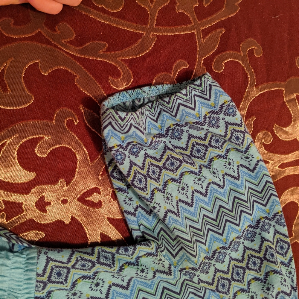 Aztec Shirt - Picture 2 of 4
